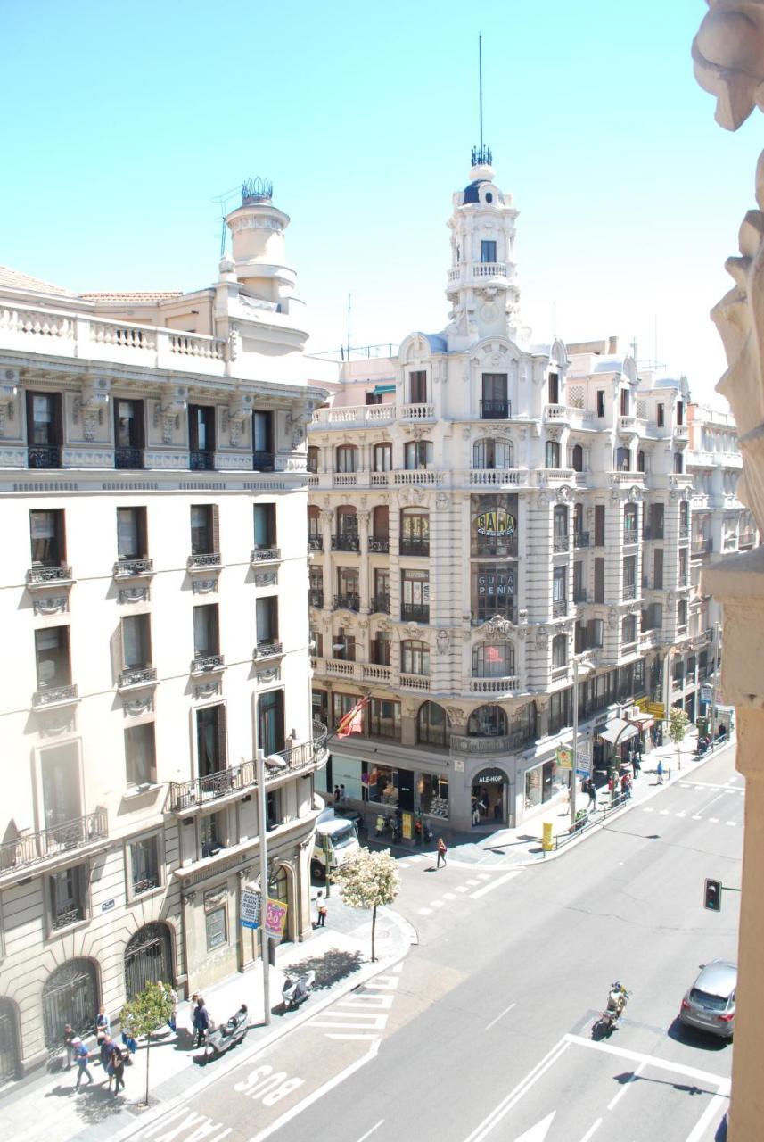 Hostal Galaico Madrid Luaran gambar